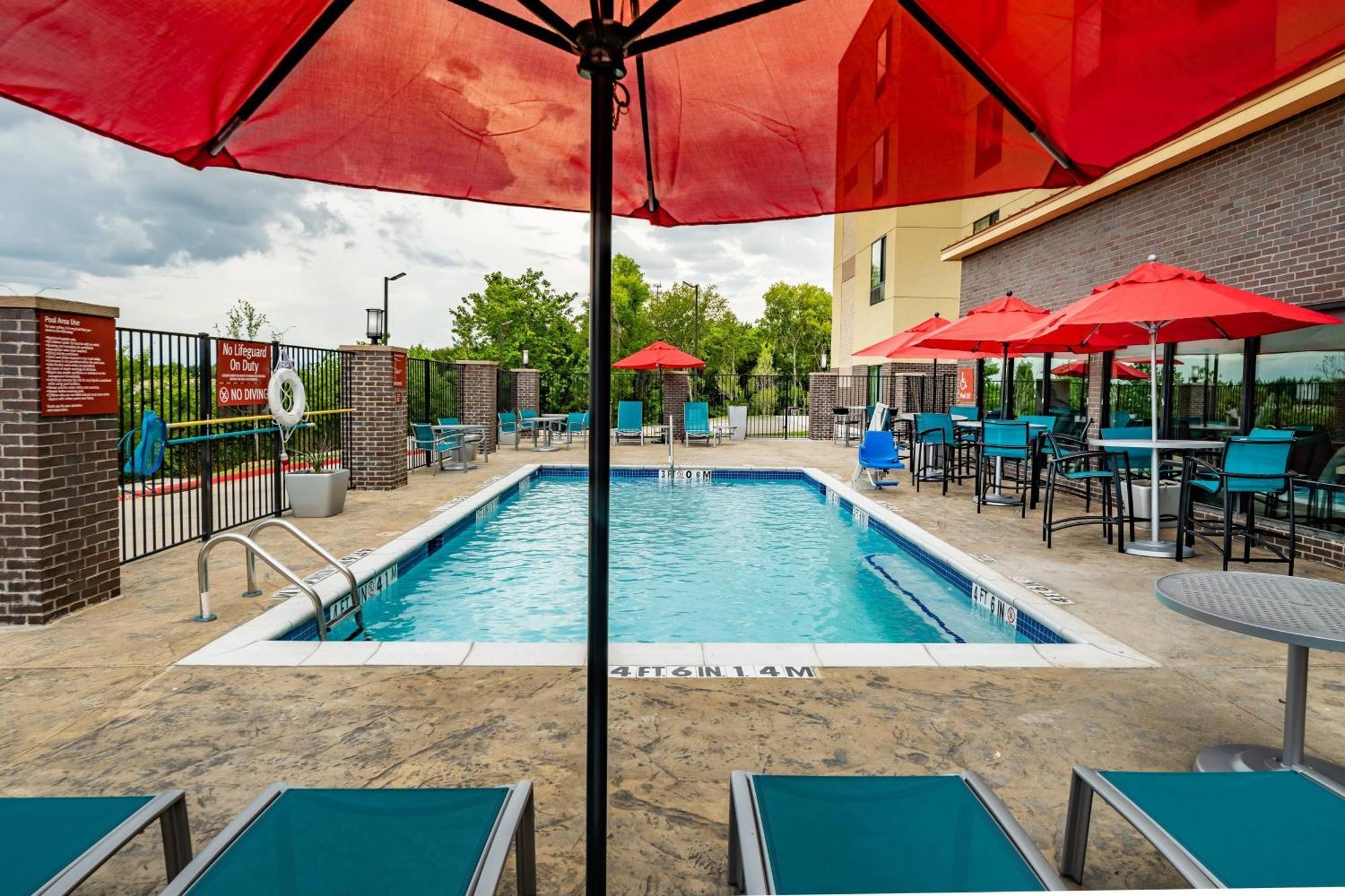 Towneplace Suites By Marriott Dallas Mesquite Exterior photo
